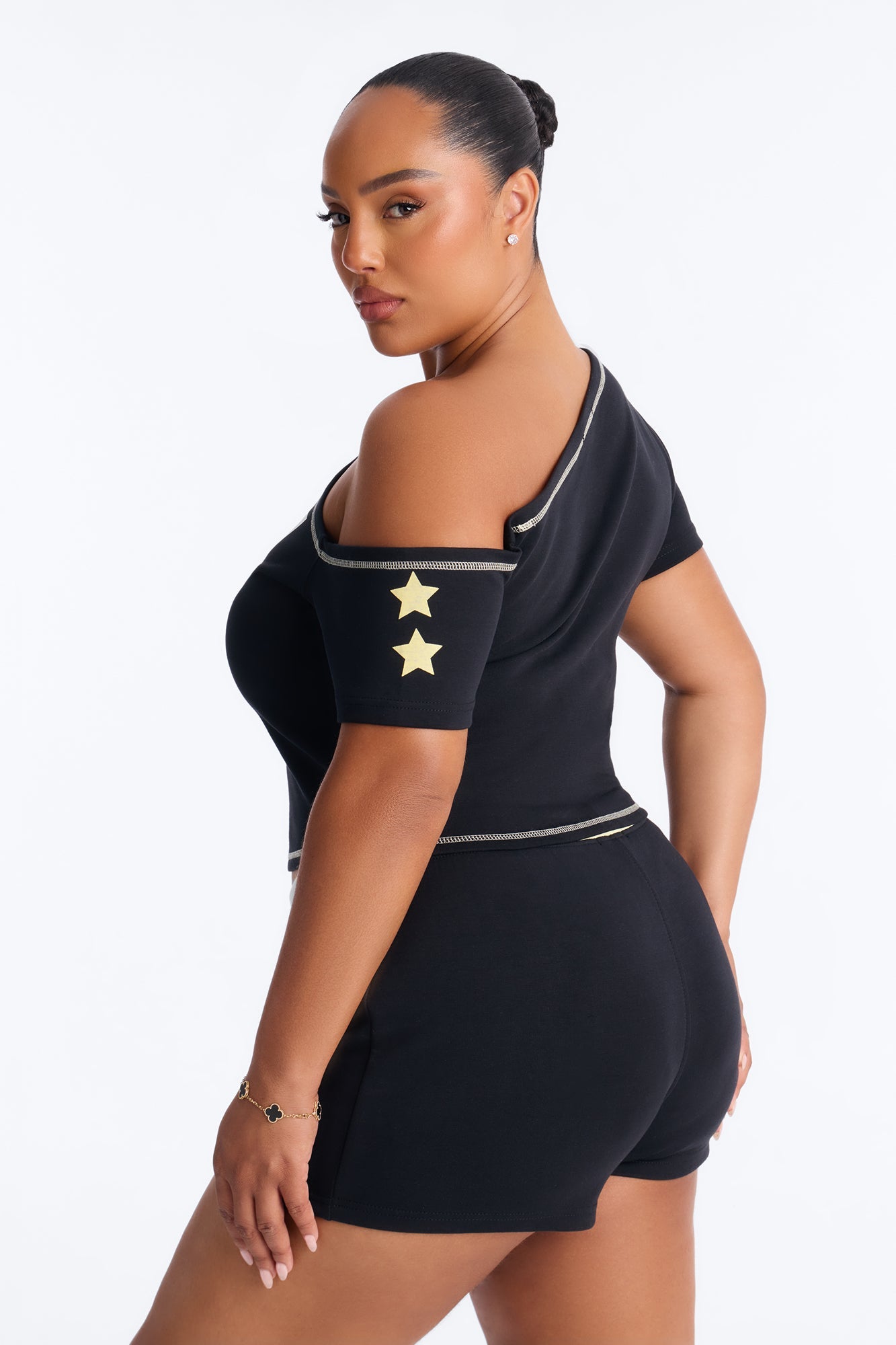 67' Crew Off Shoulder Short Set - Black/combo