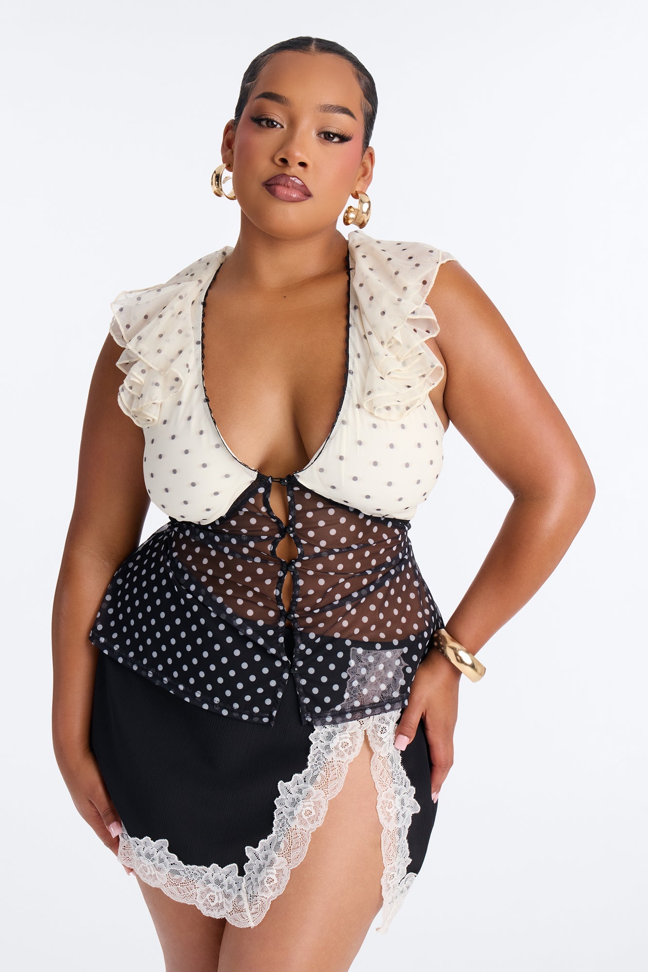 Laynee Polka Dot Ruffle Short Sleeve Top - Black/combo